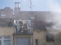 Brand Wohnung mit Menschenrettung Koeln Vingst Ostheimerstr  P058